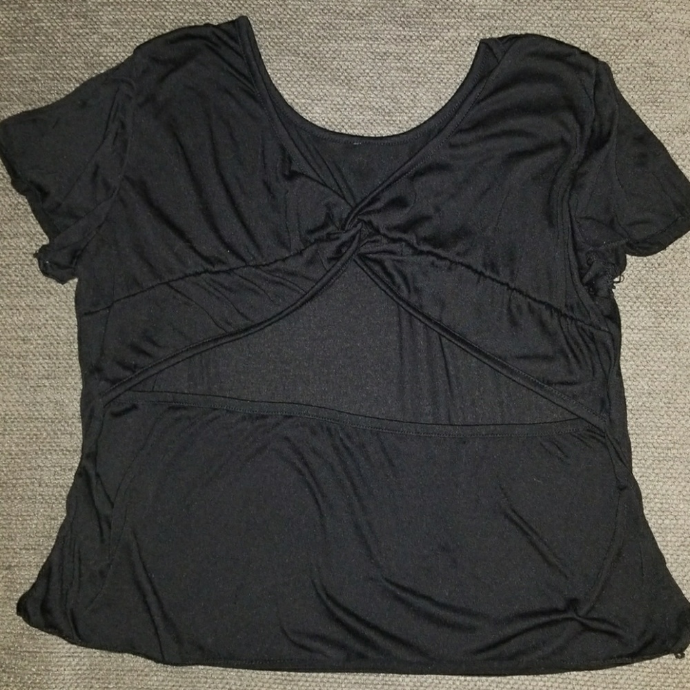 Twist back cutout t-shirt